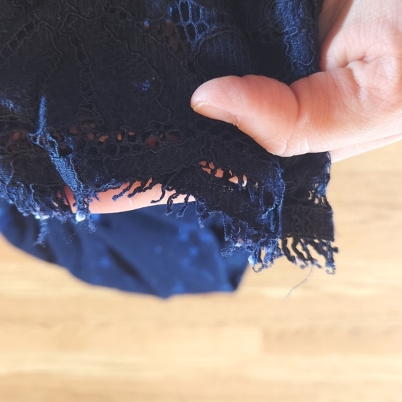EUC Lilly Pulitzer Elegant Navy Lace Dress, Size 6 - Picture 9 of 11